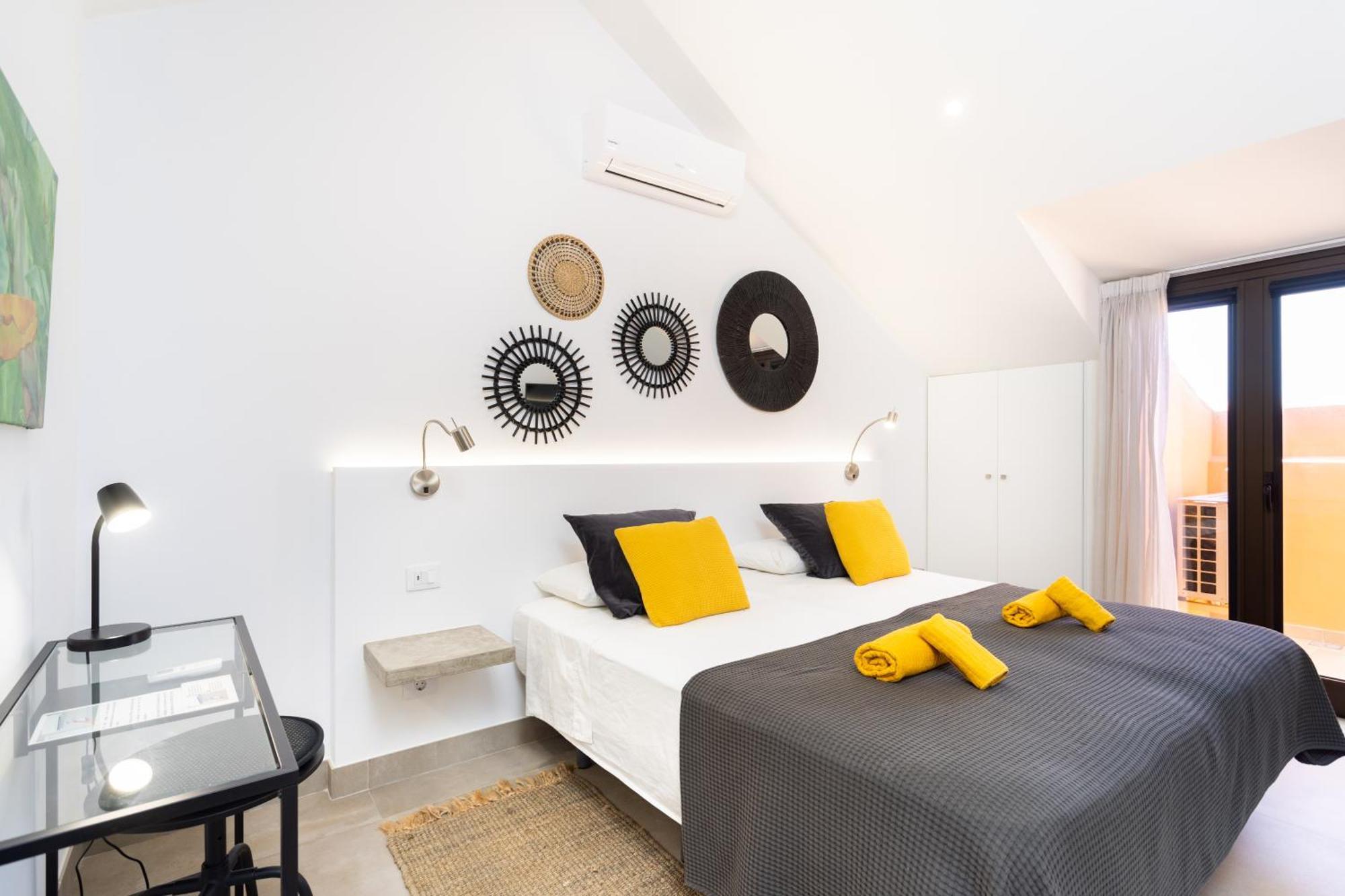 Home2Book Modern Design Seaview Apt, Pool&Terrace Playa de las Americas  Exteriör bild